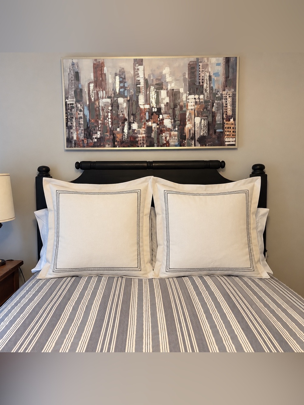 Brand New Madison Park Signature Euro Pillow Shams Set of 2 Ivory 29x29